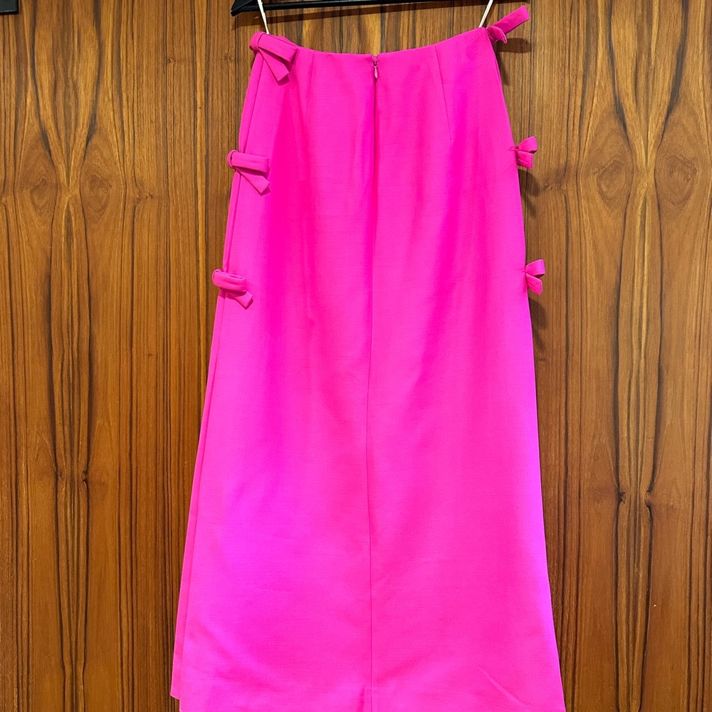 Valentino Bow-Embellished Virgine Wool-Blend Midi Skirt - Picture 5 of 6